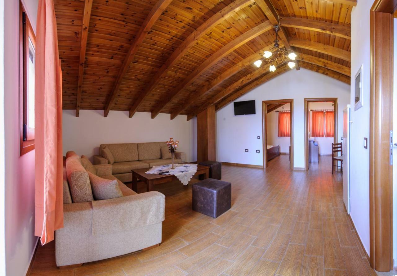 Status Luxury Apartments And Penthouse Parga Exterior foto