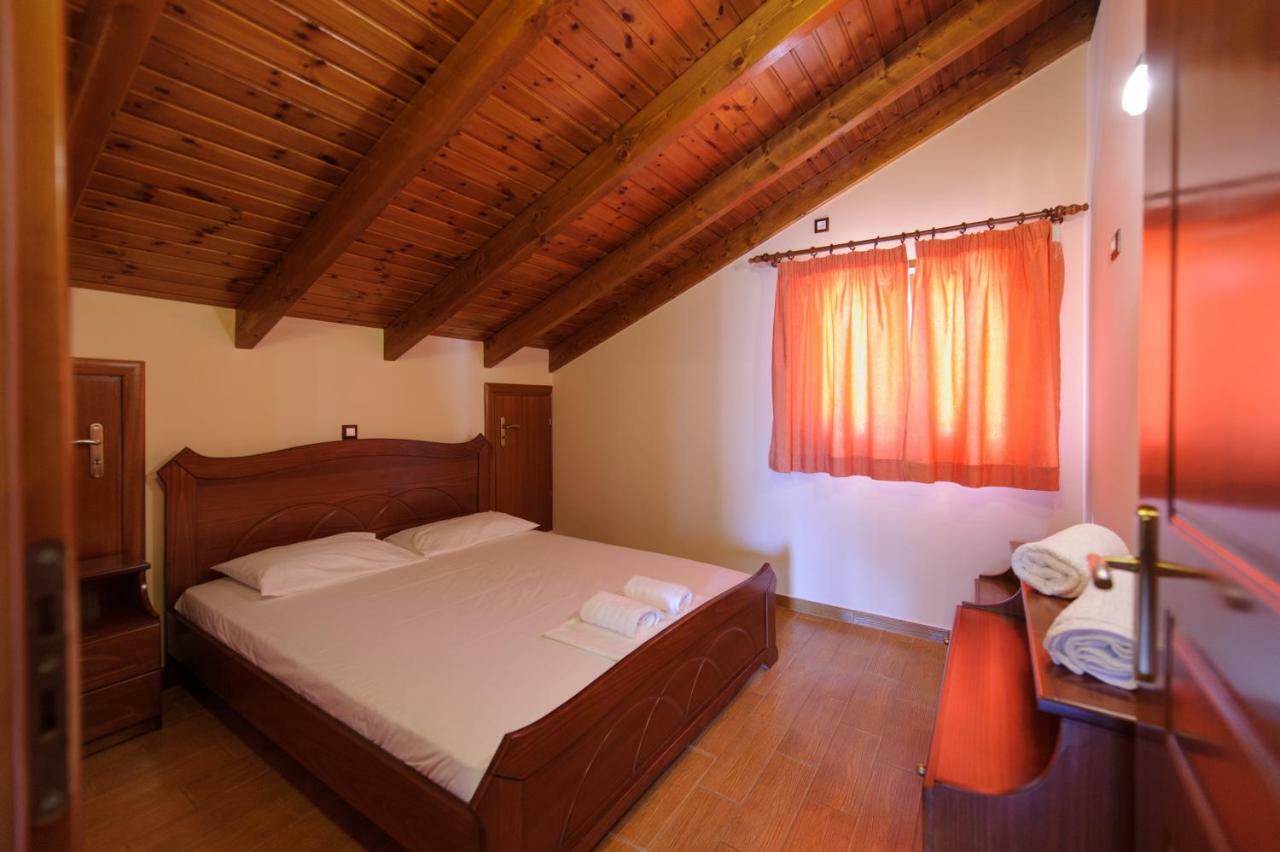 Status Luxury Apartments And Penthouse Parga Exterior foto