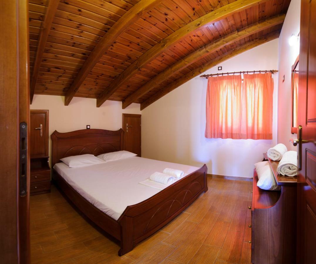 Status Luxury Apartments And Penthouse Parga Exterior foto